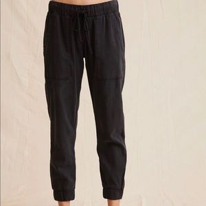 Bella dahl waist-tie jogger pant